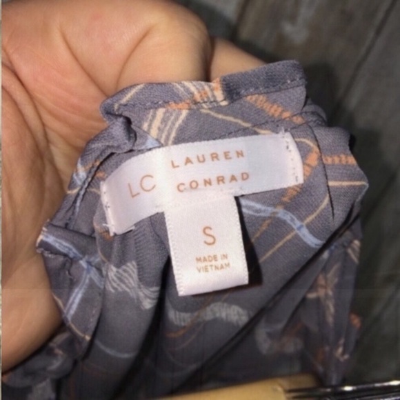 LC Lauren Conrad Scratch Blouse - Picture 3 of 4